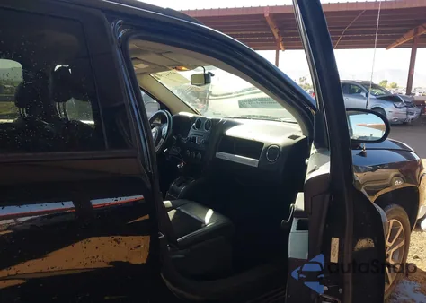 2016 Jeep Compass Sport Se из США, поврежденный, VIN 1C4NJCBA2GD740050